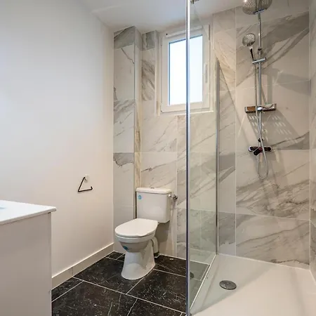 The Nell House Vigneux-sur-Seine