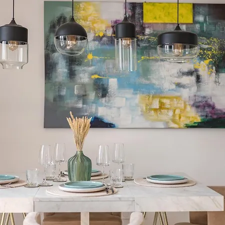 The Nell House Apartment